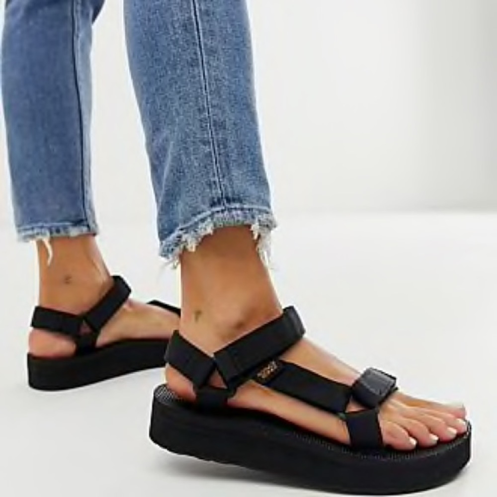 Teva platform sandal